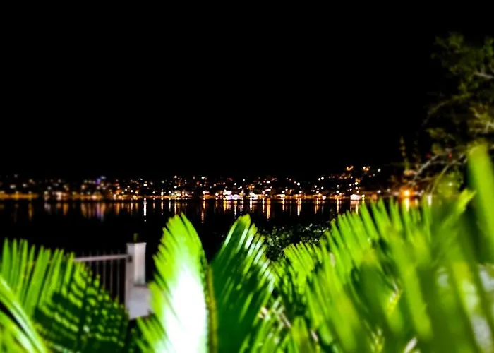 With Private Jacuzzi & Parking Tatil Evi