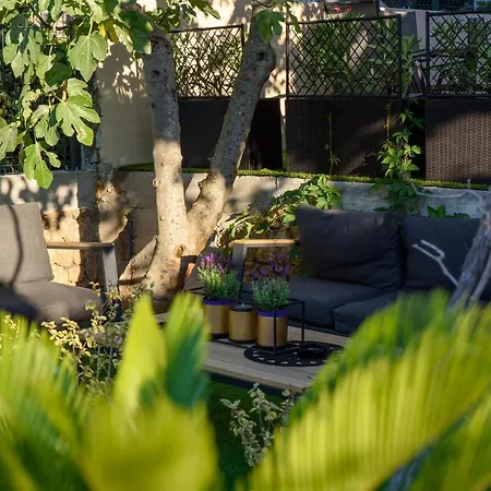 Σπίτι διακοπών With Private Jacuzzi & Parking