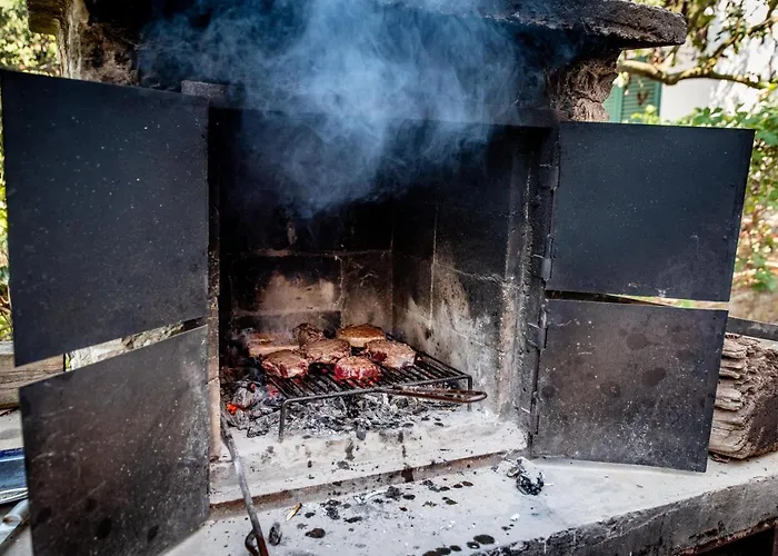 With Private Jacuzzi & Parking * Trogir