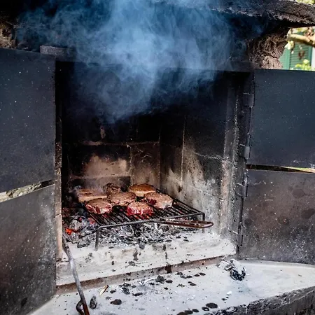 With Private Jacuzzi & Parking * Trogir